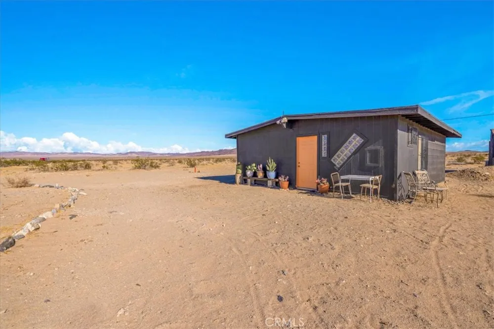 87101 29 Palms Highway 29 Palms, CA 92277