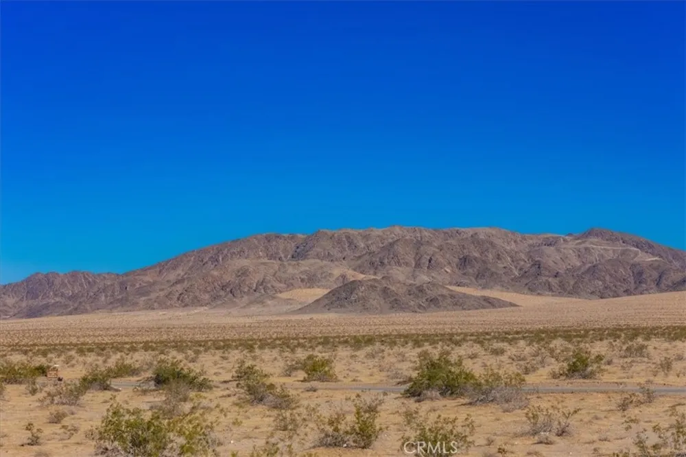87101 29 Palms Highway 29 Palms, CA 92277