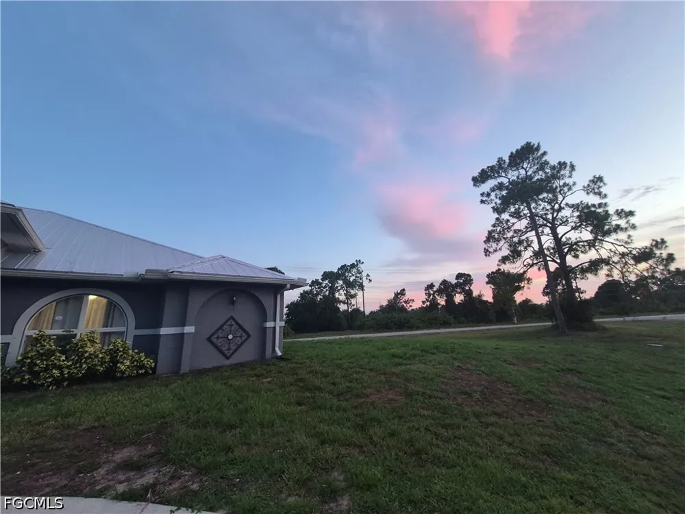 51st Street SW Lehigh Acres, FL 33976