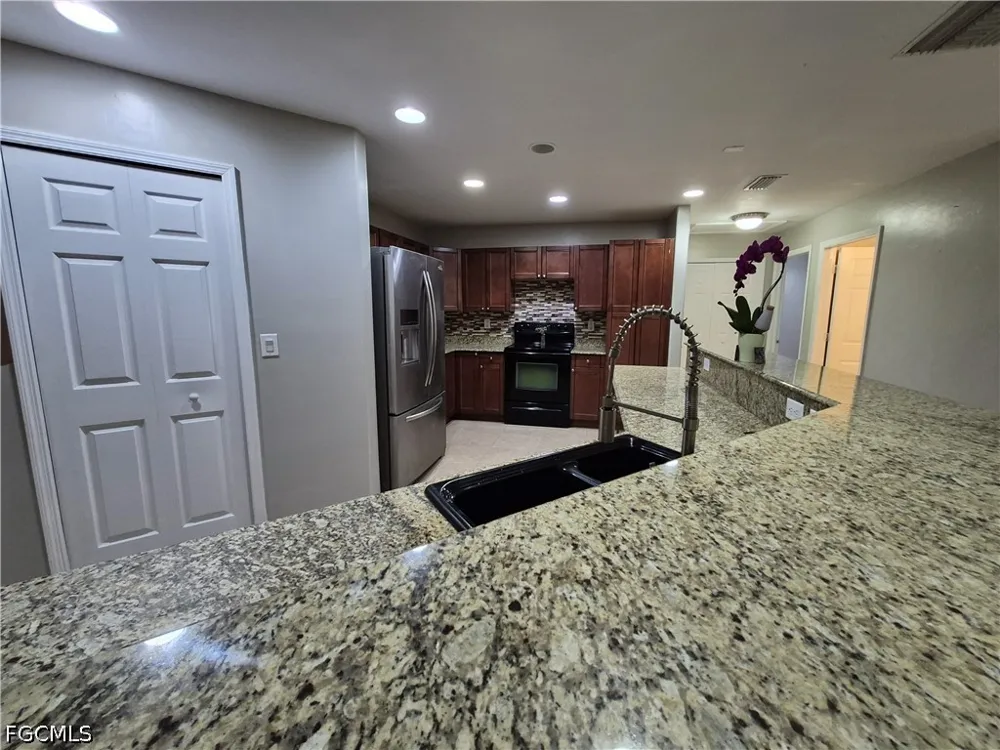 51st Street SW Lehigh Acres, FL 33976