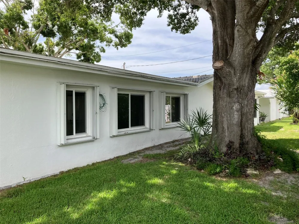 10186 45TH WAY Pinellas Park, FL 33782