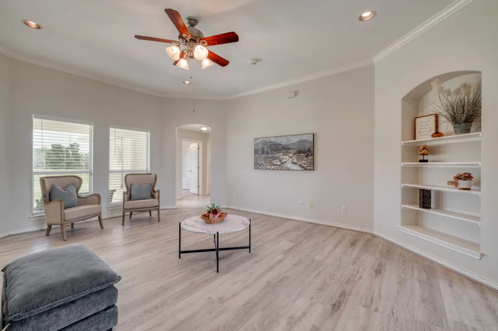 341 Brown Road McDade, TX 78650