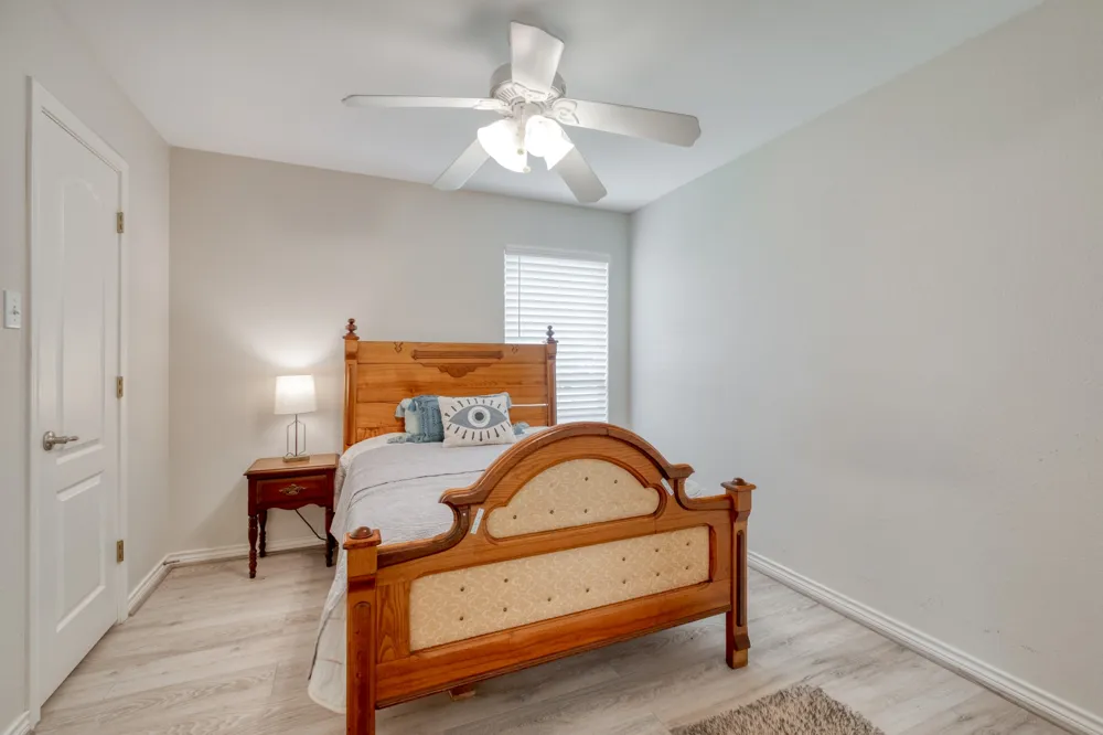 341 Brown Road McDade, TX 78650