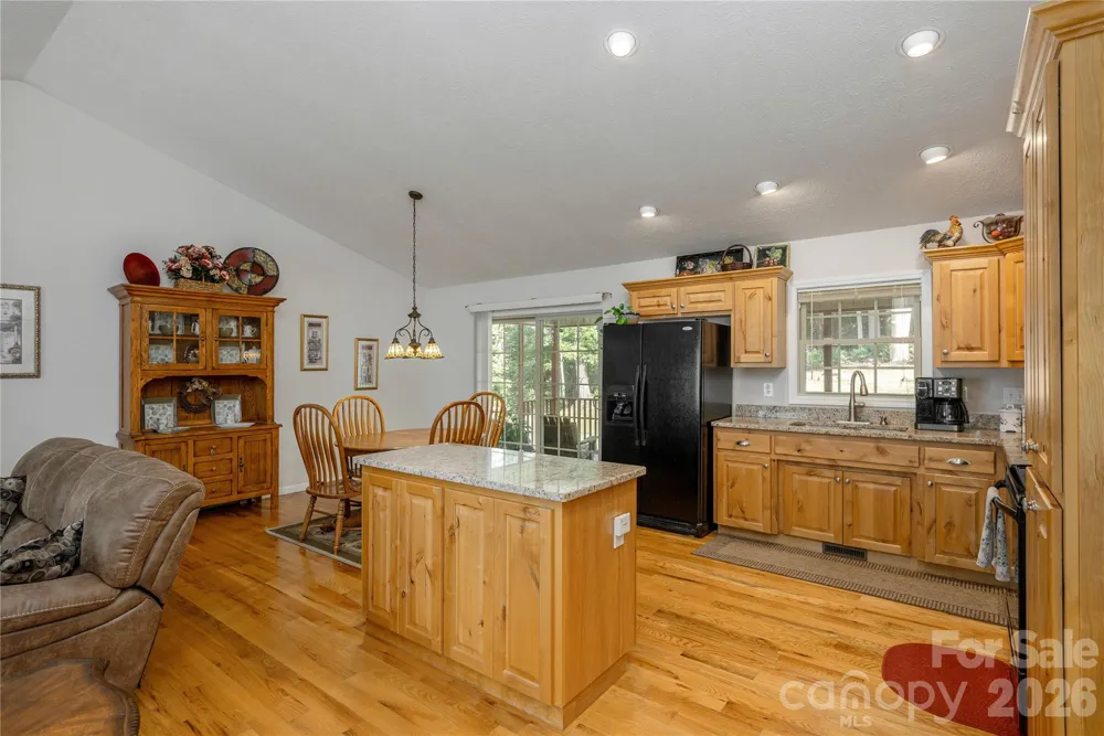 59 Smalltown Trail Brevard, NC 28712