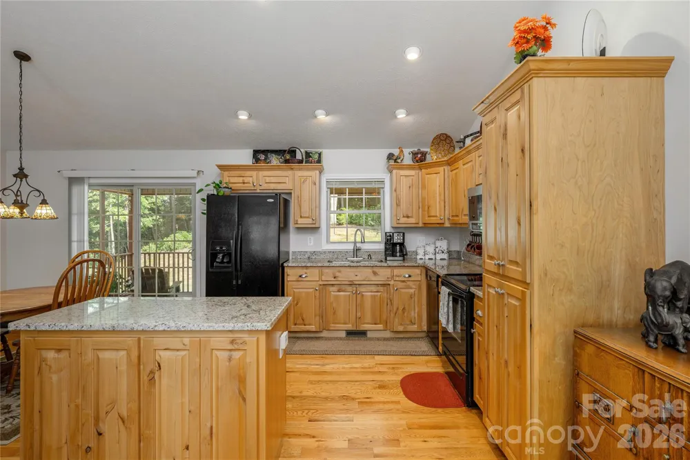 59 Smalltown Trail Brevard, NC 28712
