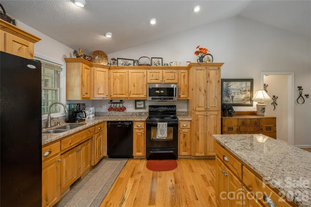 59 Smalltown Trail Brevard, NC 28712