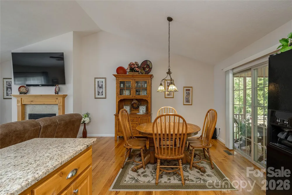 59 Smalltown Trail Brevard, NC 28712