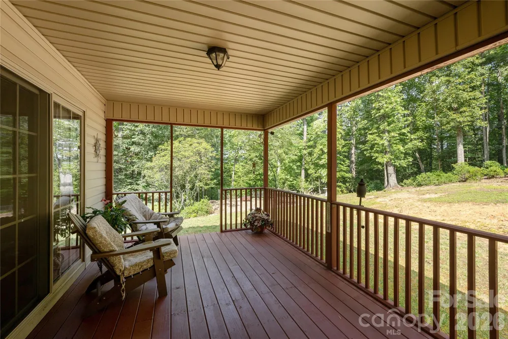 59 Smalltown Trail Brevard, NC 28712