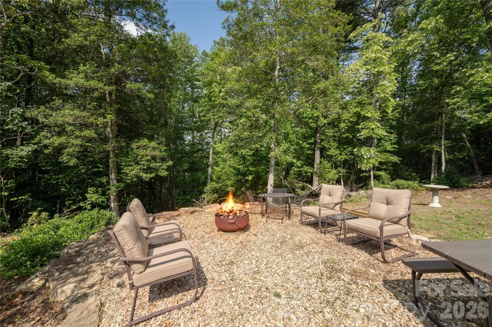 59 Smalltown Trail Brevard, NC 28712