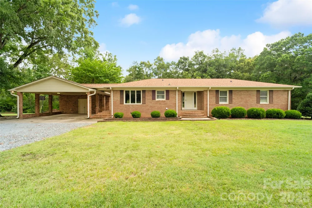 1515 Hasty Road Marshville, NC 28103
