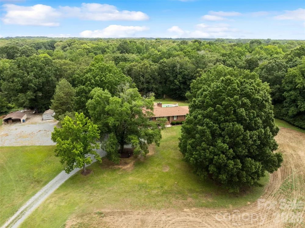 1515 Hasty Road Marshville, NC 28103