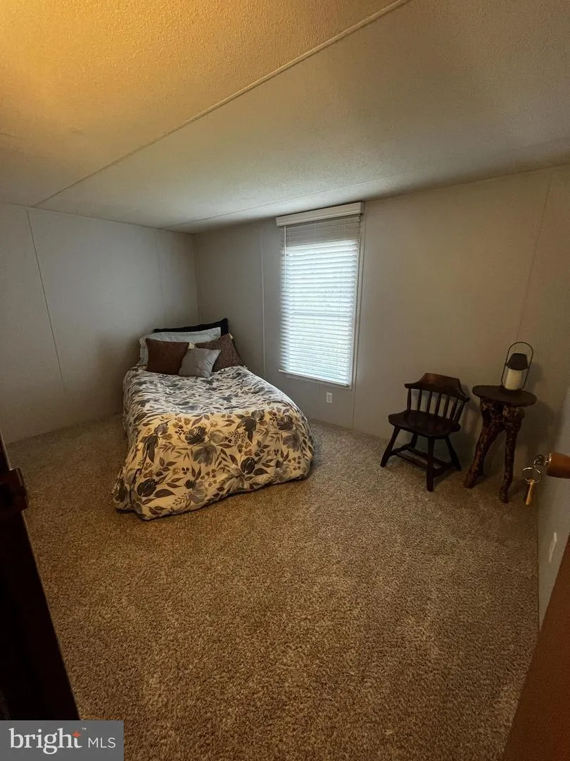 221 EBY LANE Middletown, PA 17057