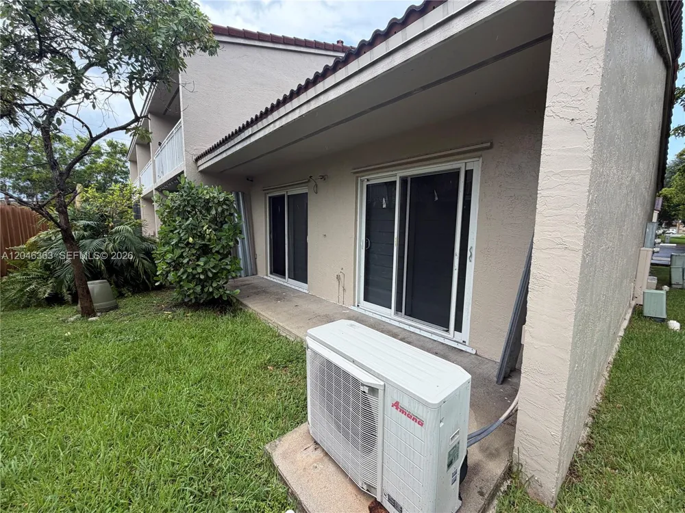 6718 NW 166th Ter #301 Miami Lakes, FL 33014
