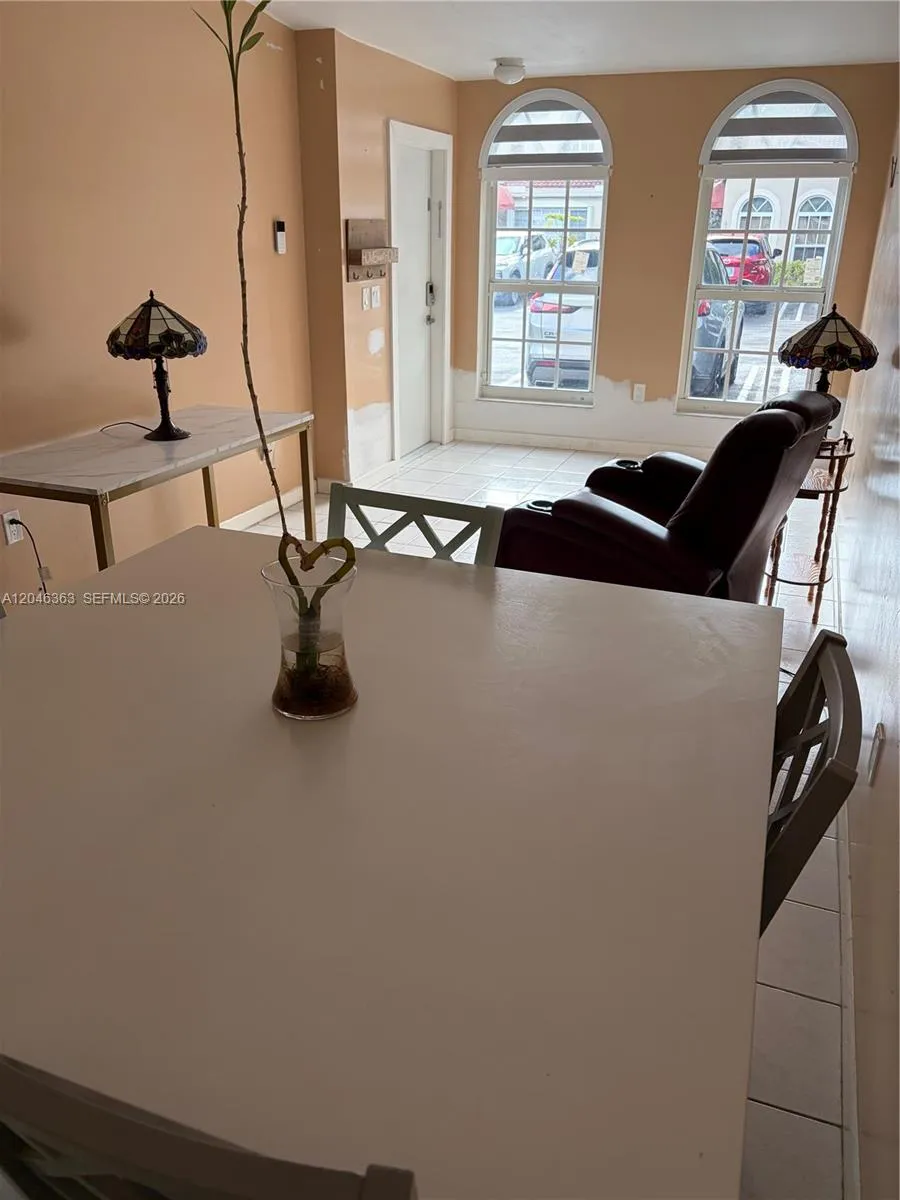 6718 NW 166th Ter #301 Miami Lakes, FL 33014