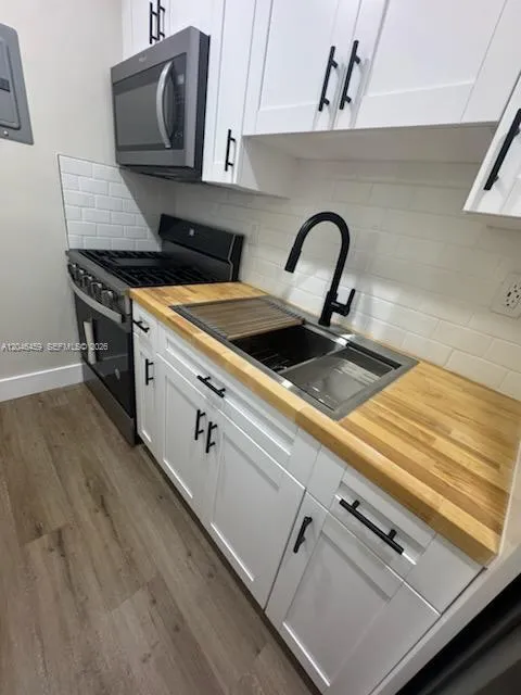 6805 SW 88th St #1 Pinecrest, FL 33156