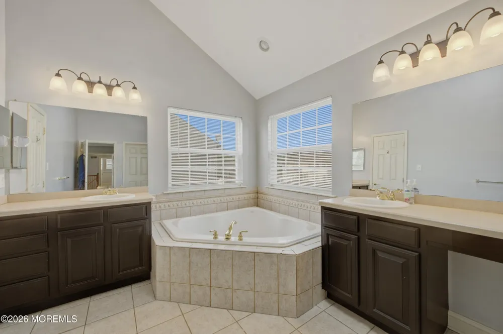 1316 Sassafras Lane Williamstown, NJ 08094