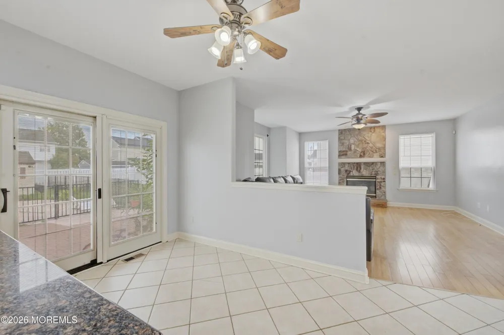 1316 Sassafras Lane Williamstown, NJ 08094