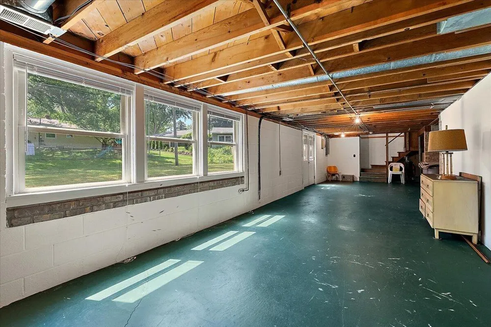 838 S Shore Drive Holland City, MI 49423