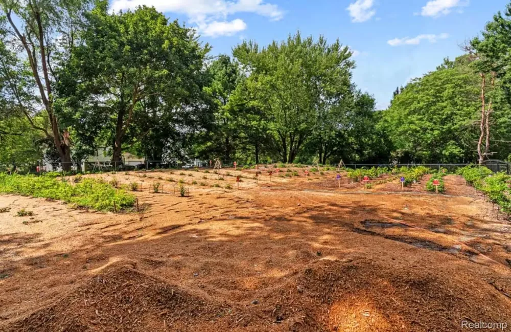 4567 Seymour Road Flushing Charter Township, MI 48433