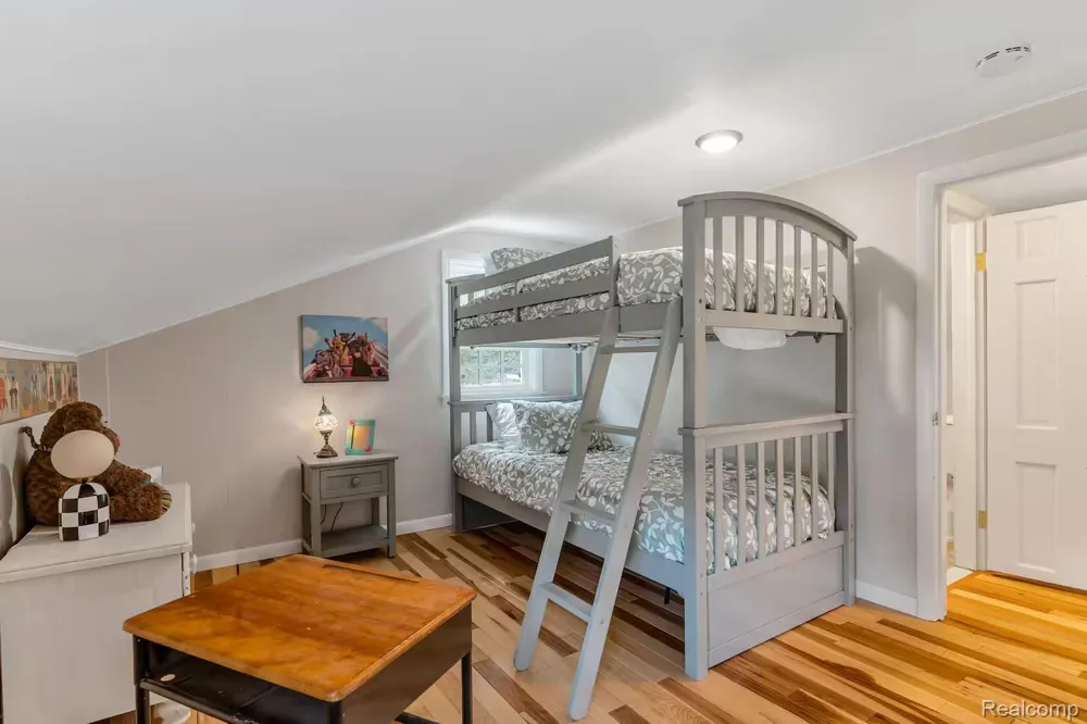 4567 Seymour Road Flushing Charter Township, MI 48433