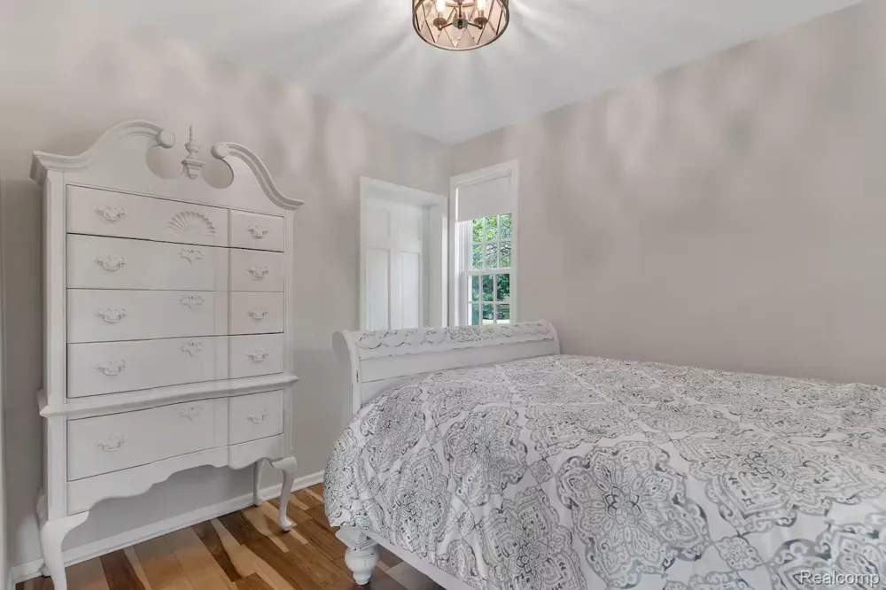 4567 Seymour Road Flushing Charter Township, MI 48433