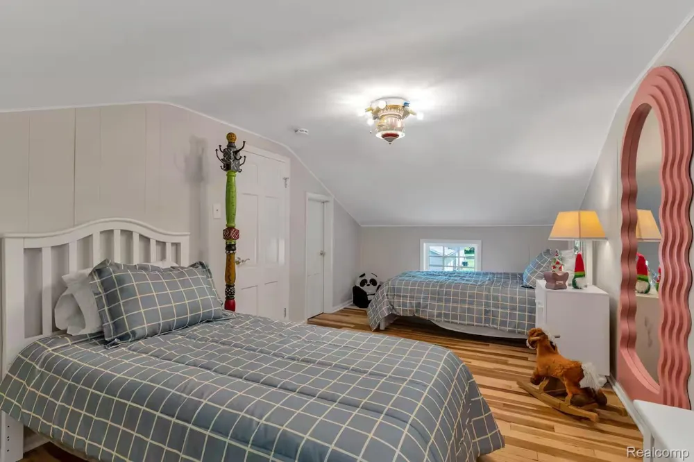 4567 Seymour Road Flushing Charter Township, MI 48433
