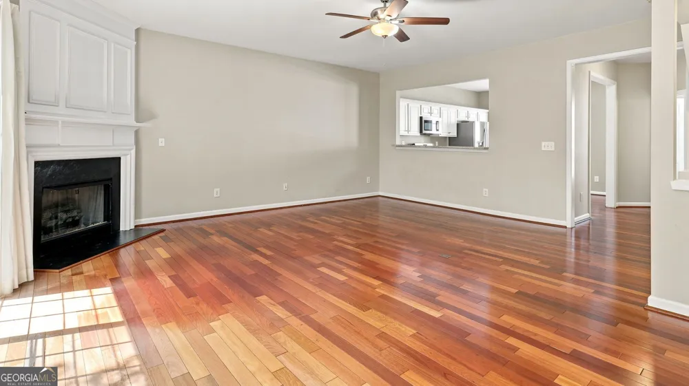 3389 Lathenview CT Alpharetta, GA 30004