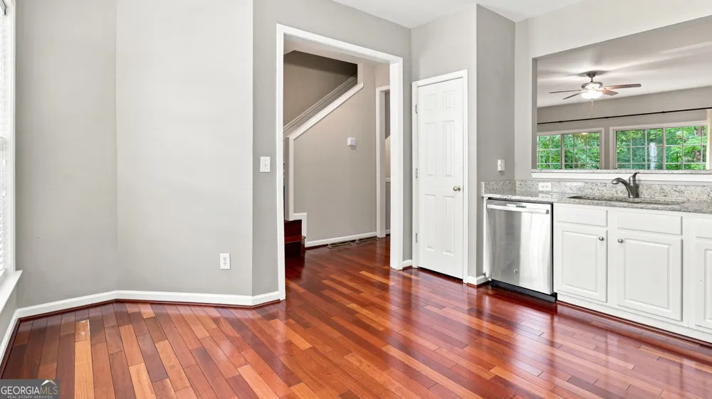 3389 Lathenview CT Alpharetta, GA 30004