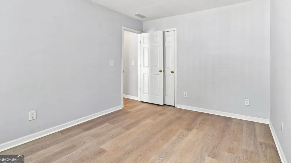 3389 Lathenview CT Alpharetta, GA 30004