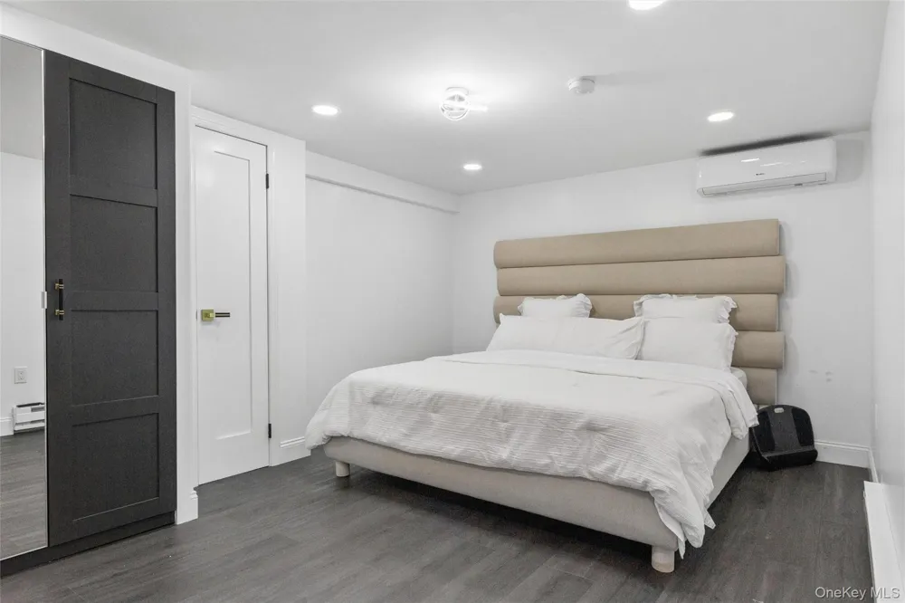 301 Merrick Avenue East Meadow, NY 11554