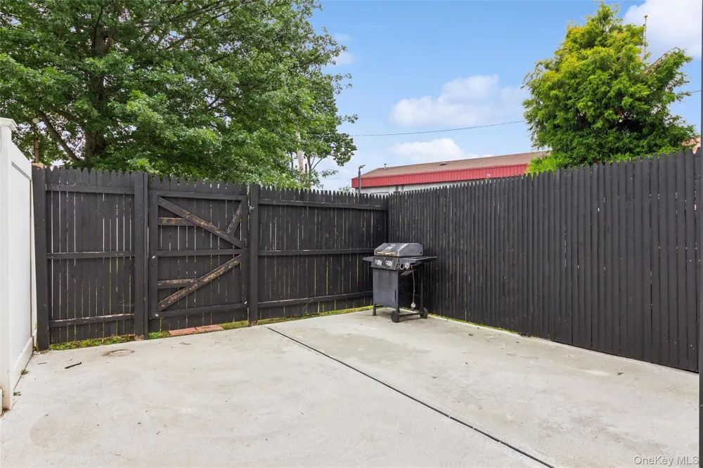 301 Merrick Avenue East Meadow, NY 11554