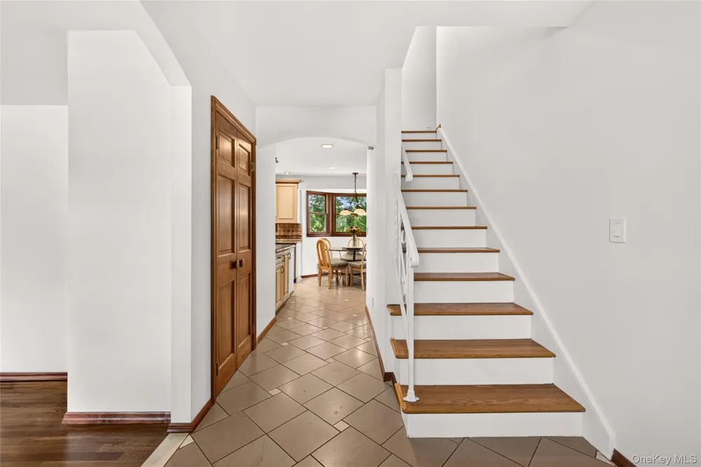7 Overlook Road Dobbs Ferry, NY 10522