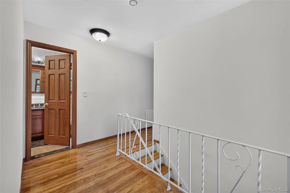 7 Overlook Road Dobbs Ferry, NY 10522