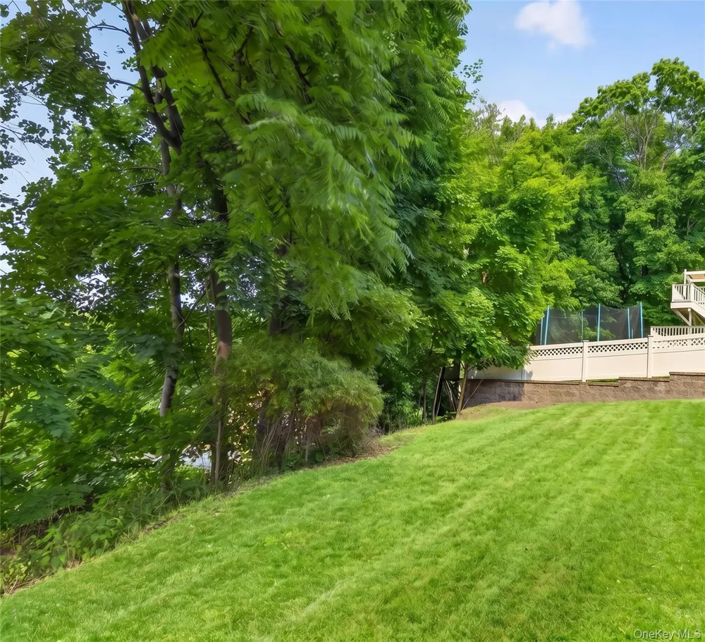 7 Overlook Road Dobbs Ferry, NY 10522