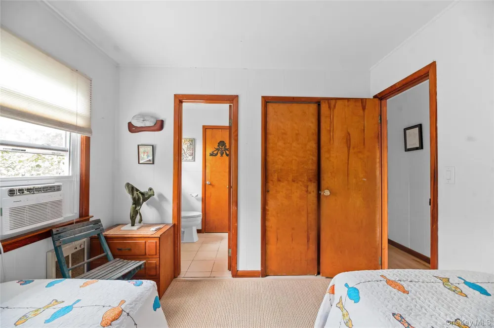 58 Gale Avenue Seaview, NY 11770