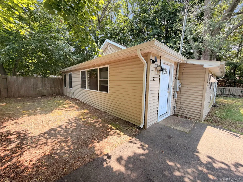 93 Lynbrook Drive Sound Beach, NY 11789