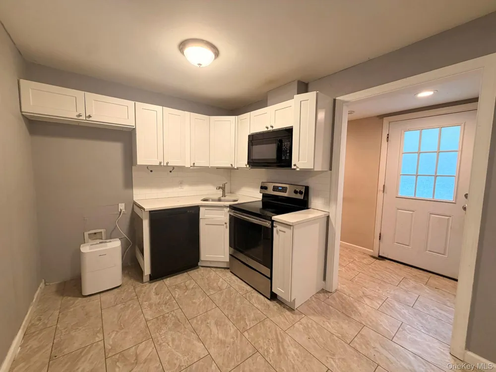 93 Lynbrook Drive Sound Beach, NY 11789