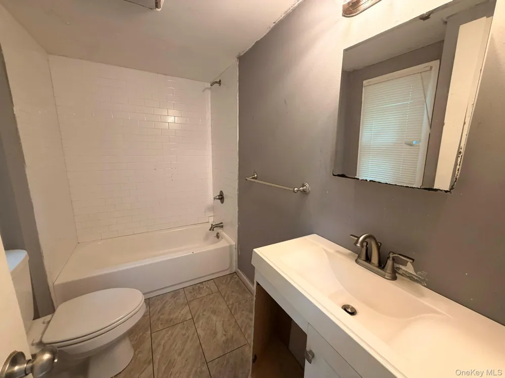 93 Lynbrook Drive Sound Beach, NY 11789