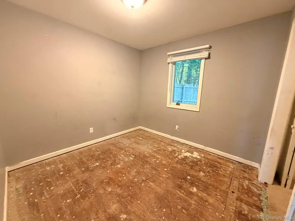 93 Lynbrook Drive Sound Beach, NY 11789