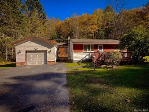 259 Tennanah Lake Road