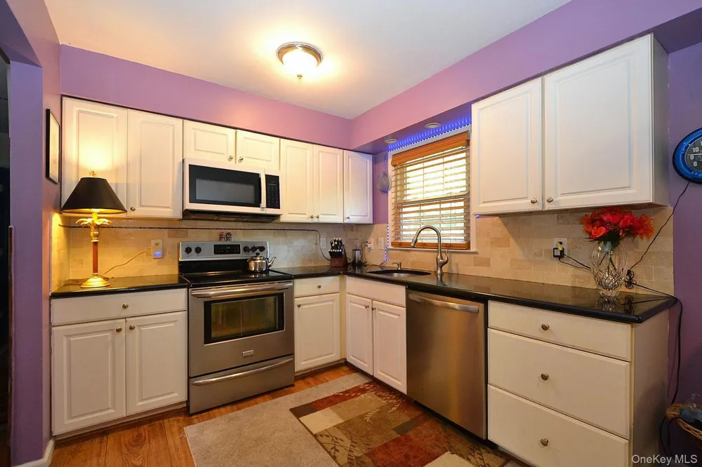 5 Radio Avenue Miller Place, NY 11764