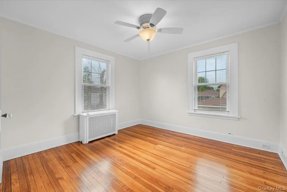 251-47 42nd Avenue Little Neck, NY 11363