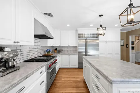 855 Orchard Lane