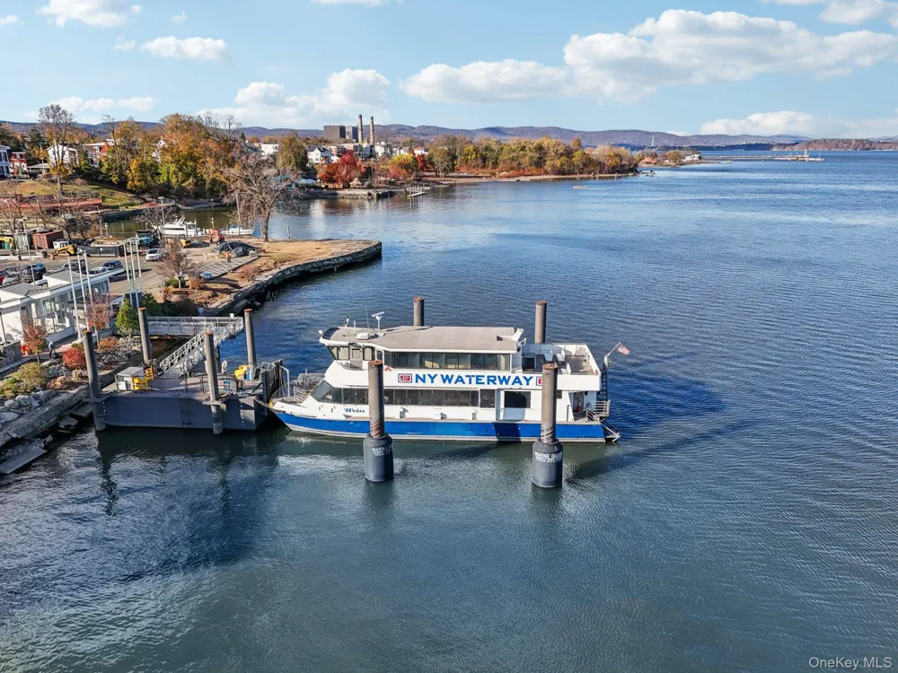 1220 Round Pointe Drive Haverstraw, NY 10927