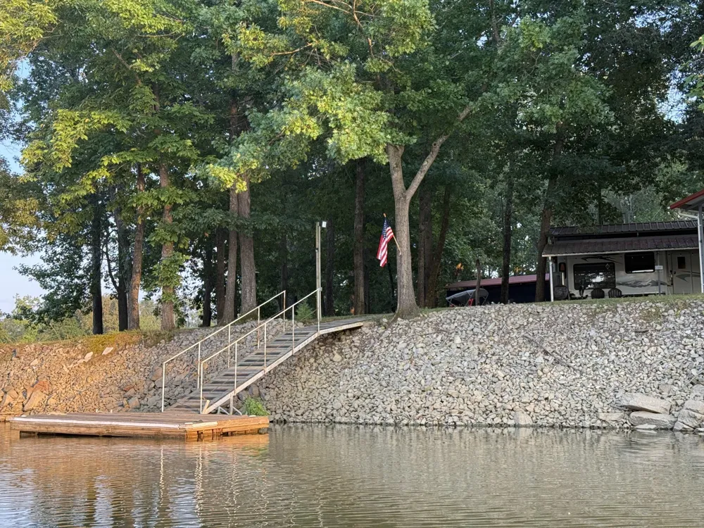 261 Lakeview Dr Bath Springs, TN 38311