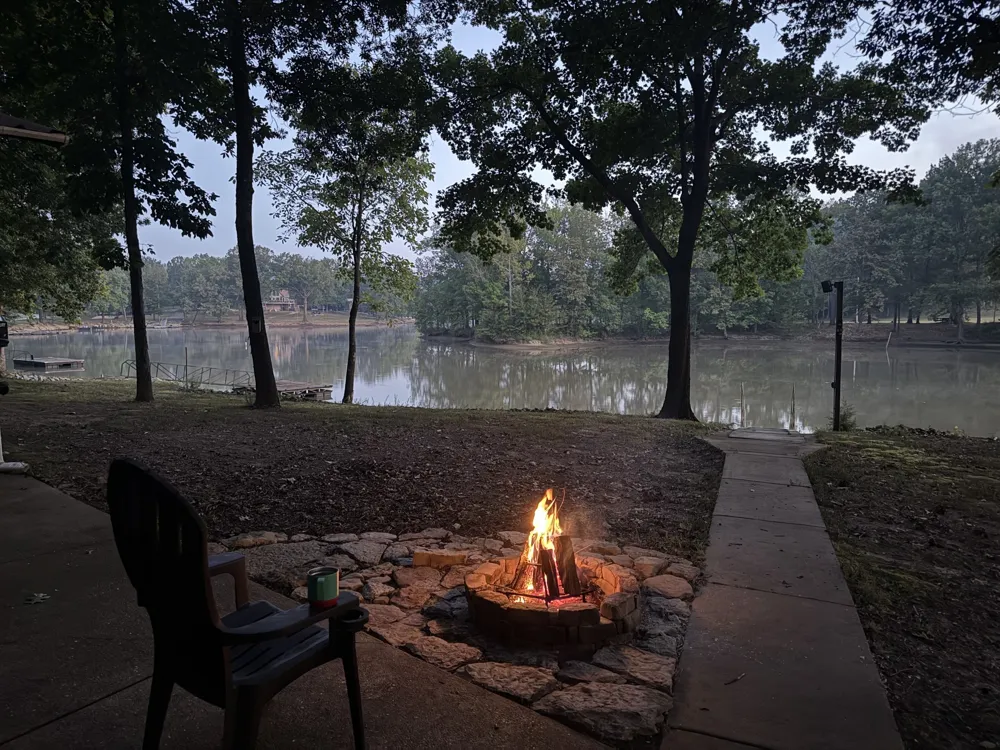 261 Lakeview Dr Bath Springs, TN 38311