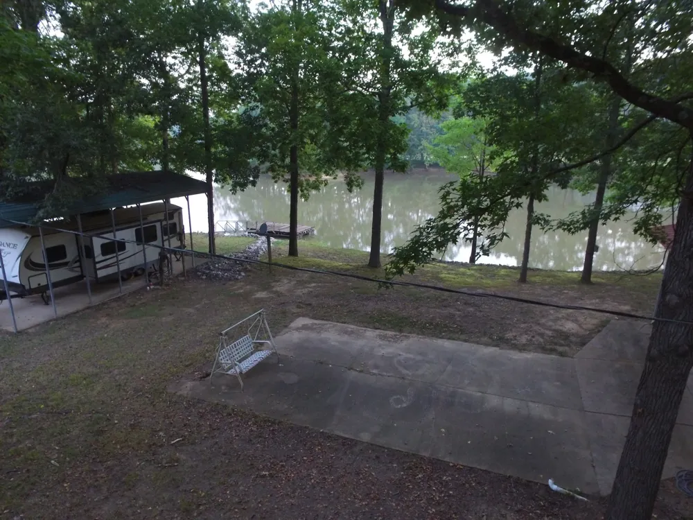 261 Lakeview Dr Bath Springs, TN 38311