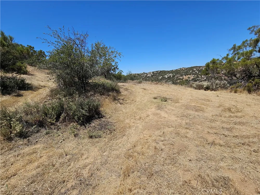 48805 Leaning Rock Court Aguanga, CA 92536