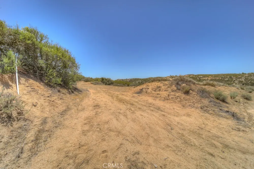 48805 Leaning Rock Court Aguanga, CA 92536