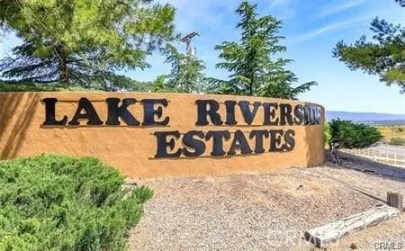 48805 Leaning Rock Court Aguanga, CA 92536